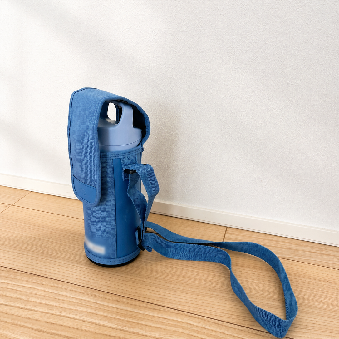 タイガー　水筒　象印　水筒カバー　使用例
